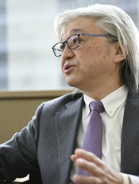 帝京大学 経済学部
教授 宿輪純一 氏