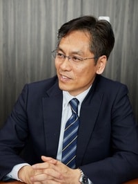 依田
