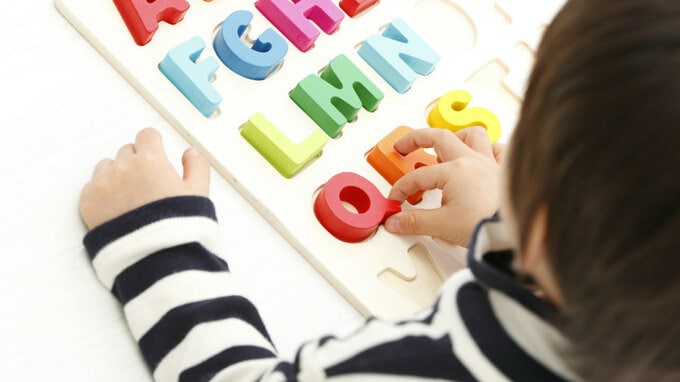 子を「稼げる人間」にしたいとき、英語教育は「必須」ではない