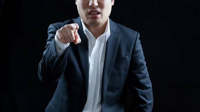 「メニューと実物がちがーう！ 社長を呼べ！」「返金しろよ返金しろよ返金…」弁護士も怯む、強烈カスハラの恐ろし過ぎる実情【法律の現場から】