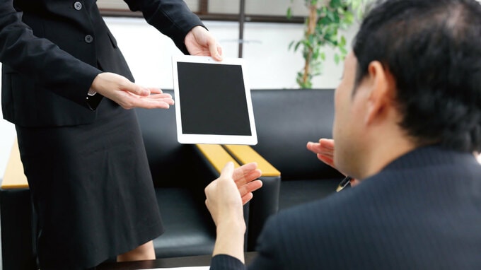 タブレットPCの使い勝手を高める「タブデザイン」とは？