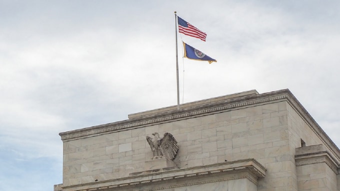 量的引き締めはまもなく終了か…マクロストラテジストが「FRBはすぐに量的金融緩和を再開すべき」と主張する2つの根拠