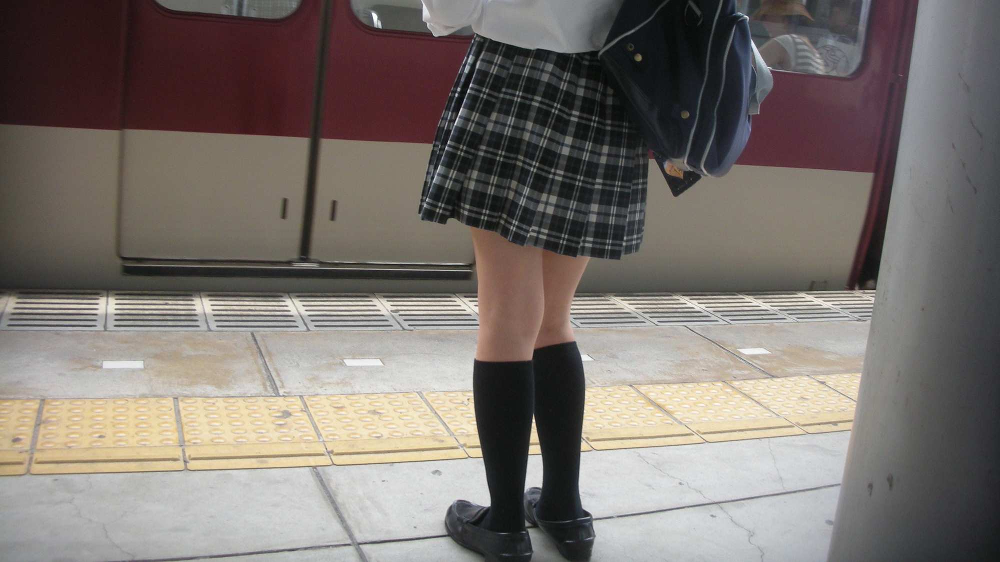 発達障害の少女が明かした「一つの秘密」。医師の前で、シングルマザーが涙を流したワケ【小児科医の実録】