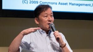コモンズ投信株式会社　代表取締役社長 兼 認定テクニカルアナリスト（CFT(R)）伊井哲郎氏