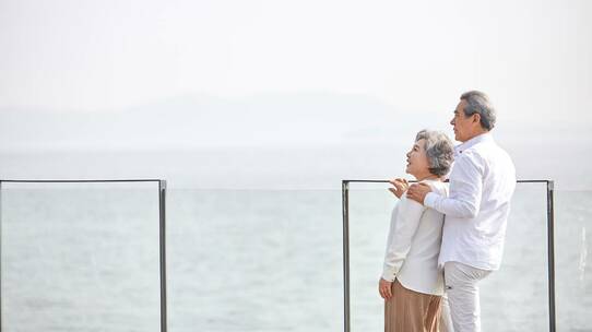 「私の骨は、妻が眠る海へ」…高齢独居男性の願いを打ち砕いた「相続人と葬祭費」の切実な問題