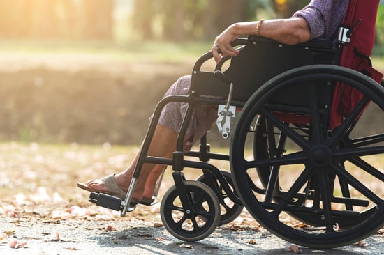 母は一命をとりとめたが、麻痺が残った