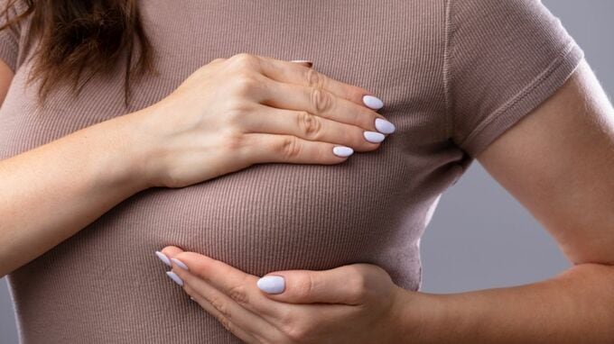 新型コロナで検診率が落ちている乳がん検診…豊胸してても受けられるのか？