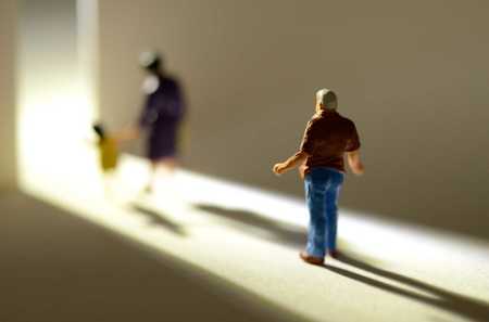 離婚とともに、子どもは母親のもとへ