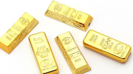 金価格高止まり…中国、デジタル人民元の価値担保で積み増し?