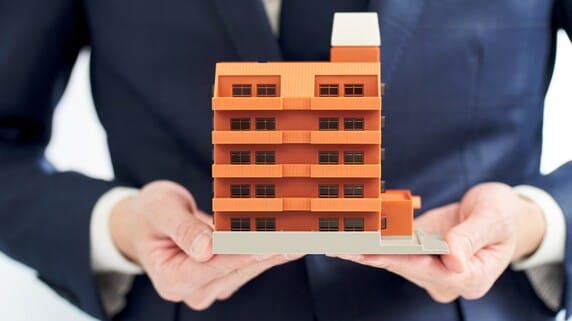 ワンルームマンション投資の利回りはどれくらい？目安と注意点を解説