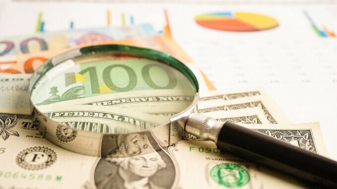 世界で「ドル買い」が止まらない…ドル高・ユーロ安はどこまで続く？【国際金融アナリストが予想】