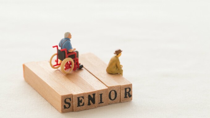 年金だけだと毎月5万円の赤字…65歳以上無職高齢夫婦のリアル