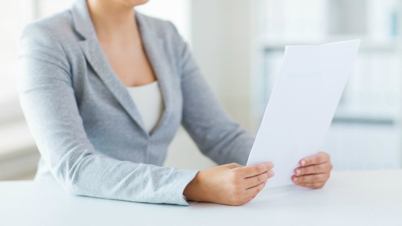 信託財産にかかる税金は誰が支払うのか?