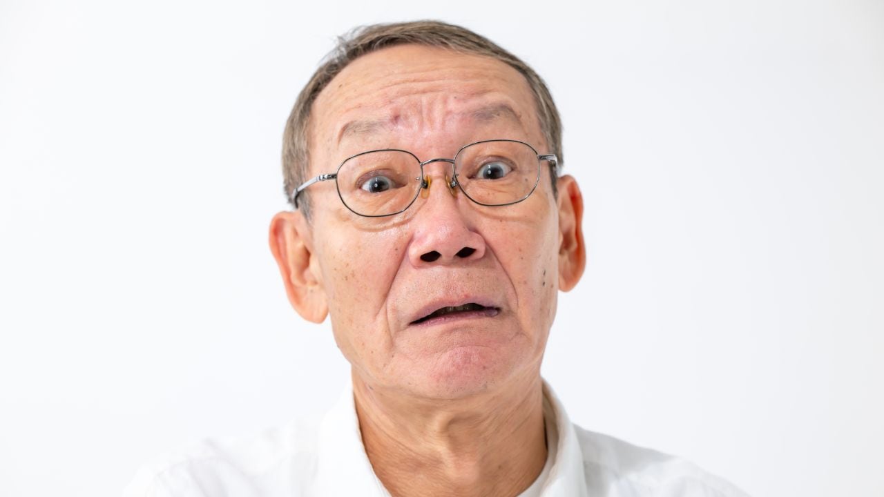 冗談じゃない！ 死ぬまでここにいる！ 78歳父が絶叫。「老人ホーム入居」拒否に、52歳息子、狼狽