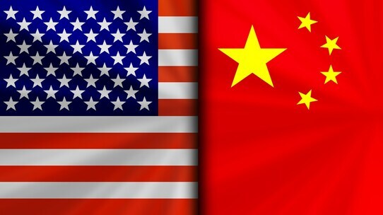 米国経済を牽引する個人消費の後退を市場は警戒…香港ハンセン指数は2日続伸。中国指導部による経済の舵取りはいまだ不透明