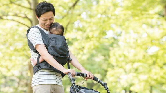男性育休取得、過去最高水準に…制度浸透と意識変化、ただし企業規模で格差歴然