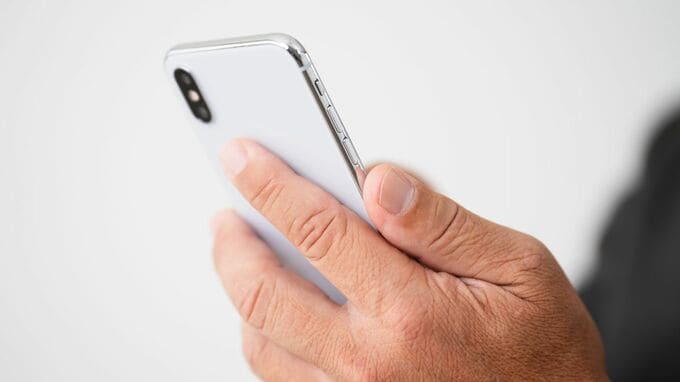 推定資産「3億円超」の74歳父、妻の死からわずか1ヵ月後〈アプリでできた年下彼女〉と大暴走…「目を覚ませ！」息子・娘が思わず叫んだ「驚愕の選択」【CFPが解説】