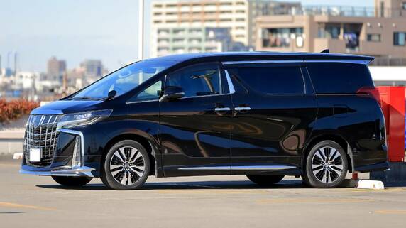 残クレ最高だよ…年収3,000万円・貯金残高1億円の50代エリート社長が「残クレ」で「アルファード」を購入した“納得の理由”【税理士の助言】