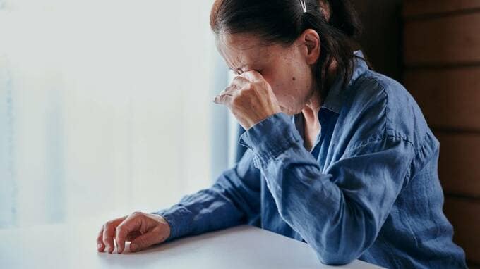 年金月11万円・認知症の80代母は特養へ→「追加が払えないなら退去です」施設からの宣告に、50代独身長女「私の老後資金を回すしか…」涙の決断のワケ