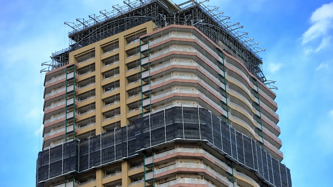 「老い先短いから値上げしないで」高齢住人の懇願も…それでもタワマン理事長が〈修繕積立金3倍〉の決断に踏み切ったワケ