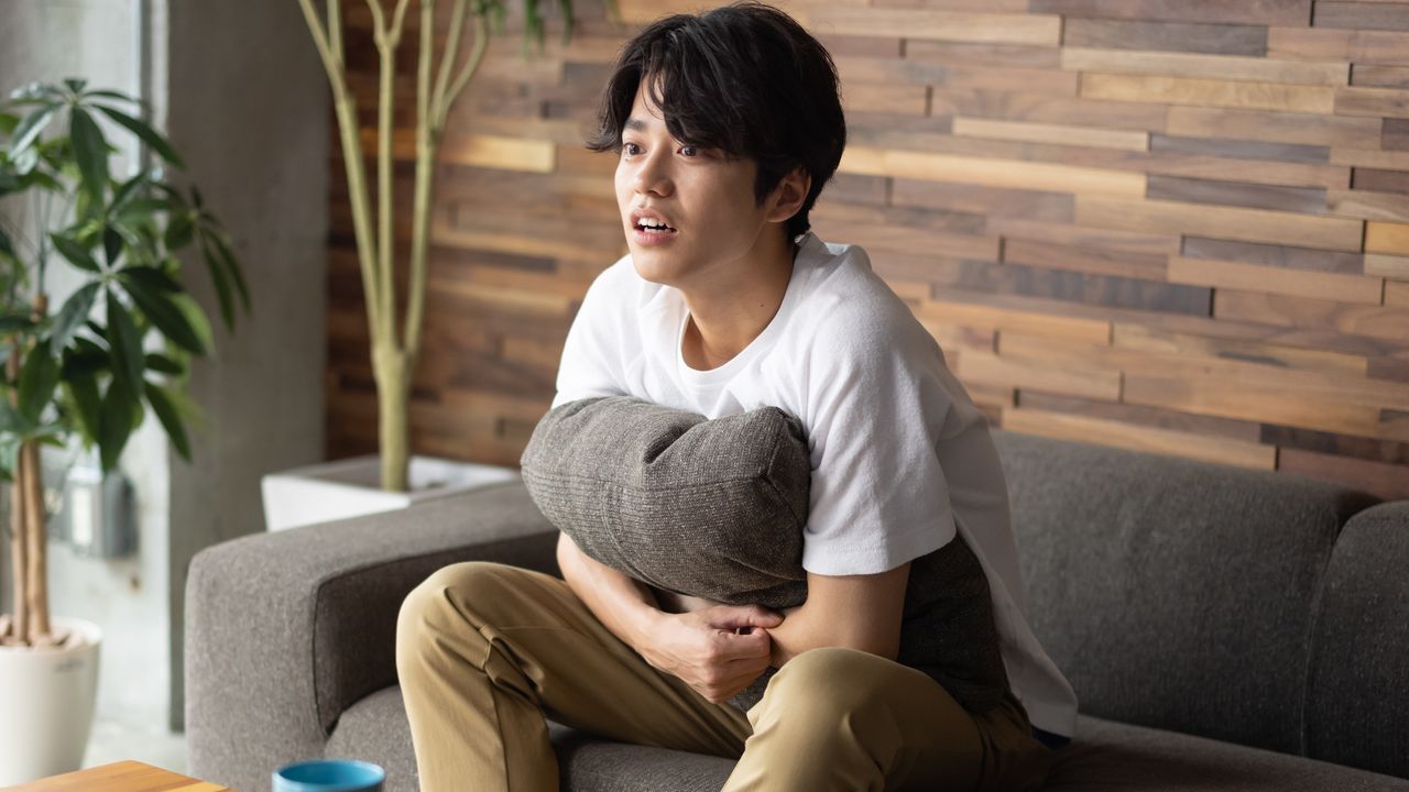 〈年収600万円〉〈貯金1,000万円〉実家暮らしの42歳ひとり息子。完璧な人生設計を崩壊させた「72歳父のひと言」