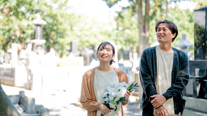 墓を守るために子どもがほしいんだ…42歳男性の言葉に絶句。〈年収500万円・35歳女性〉が婚活を休止したワケ