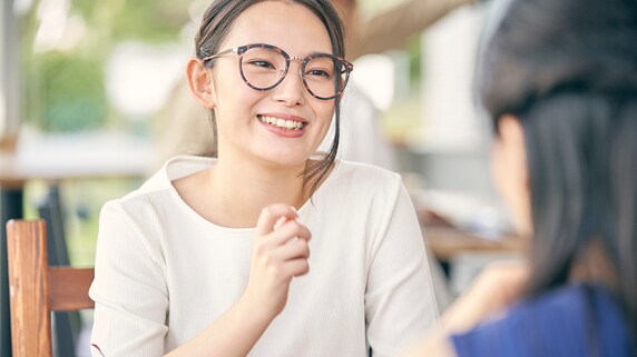 お義姉さん、あの服サイズアウトしたらちょうだいね！帰省のたびに義妹からの「クレクレ攻撃」にうんざりしていた〈40歳女性〉、図々しすぎる義妹との関係を断ち切れた意外な理由