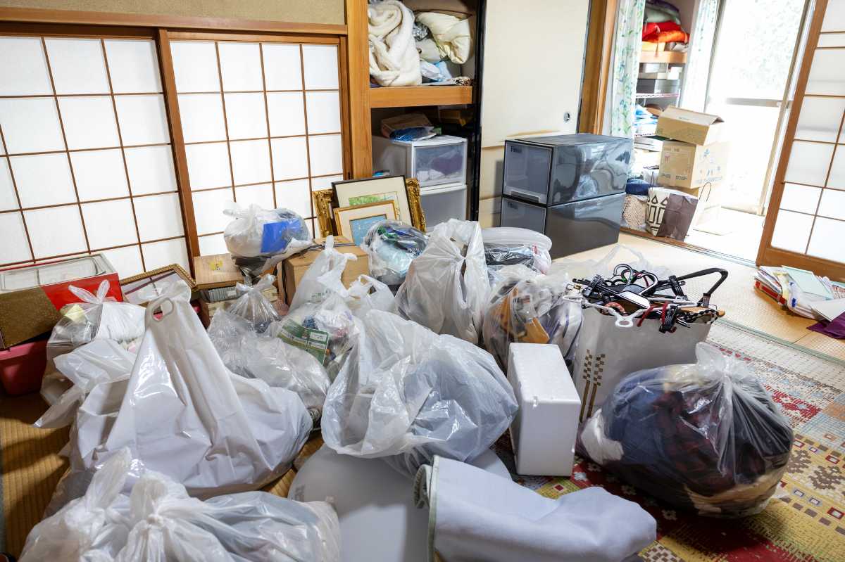 「お母さん、どうしてそんなに痩せちゃったの…？」半年ぶりに実家に帰省した53歳娘、75歳母親の姿に思わず涙。＜“生活に困ってない”という油断＞