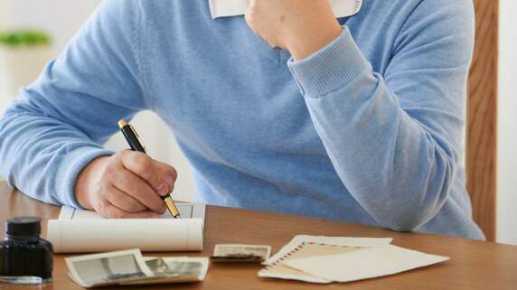 「助かった…」年金月6万8,000円・66歳男性に届いた〈一枚の封書〉。思わず声が出た〈特別給付金〉の正体