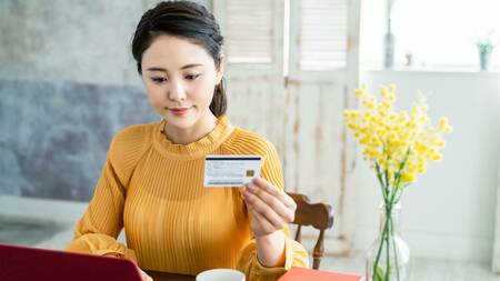 auカブコム証券のクレカ積立のメリット
