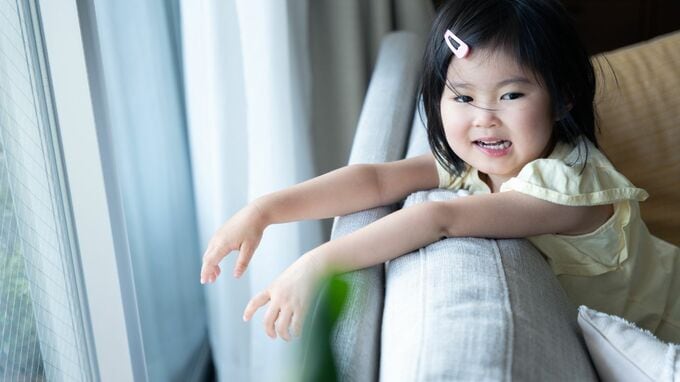「オジサンは自分の家がないの？」姪っ子の無邪気な問いにショック。実家暮らしを続ける45歳会社員の未婚男性「夏休みよ、はよ終われ」とぼやくワケ【FPが解説】