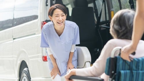 どのような老人ホームに対しても過度な期待をしてはいけないという。（※写真はイメージです／PIXTA）