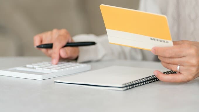 私の老後資金、足りないかもしれない…不安に震える人に知ってほしい、「最も重要」で「根源的」な方策【経済評論家が警告】