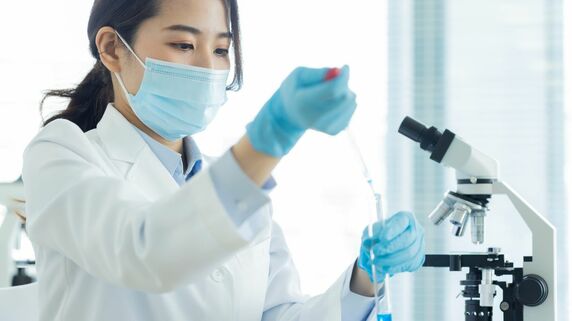 医師の仕事は面白い…“マンネリ”を脱却する「患客皆師」の考え。〈教科書〉〈医学の常識〉への疑いが導く新しい症例との出会い