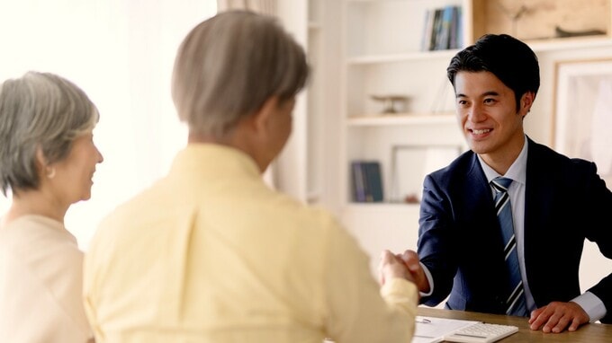 「えっ、今年まとめて払うんじゃ？」世間話で発覚した譲渡所得の申告漏れ…数百万円の過少申告加算税＋延滞利息に顔面蒼白「とにかく急いで！」爆速修正申告の顛末