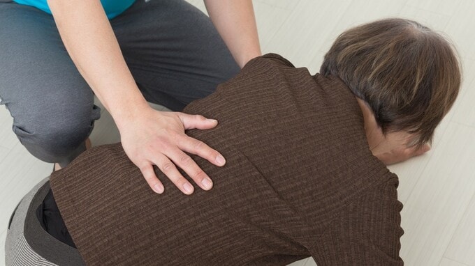 介護スタッフによる「不適切なケア」避けるための注目ポイント