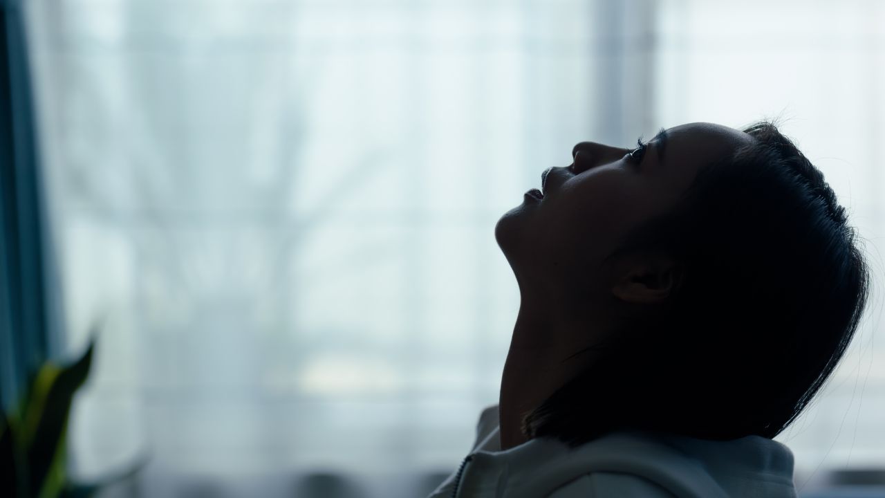 信じた私がバカでした…〈月収40万円〉38歳再婚妻の絶望。〈月収48万円〉41歳夫「投資で少しだけ」の嘘、借金「実は800万円…」に唖然