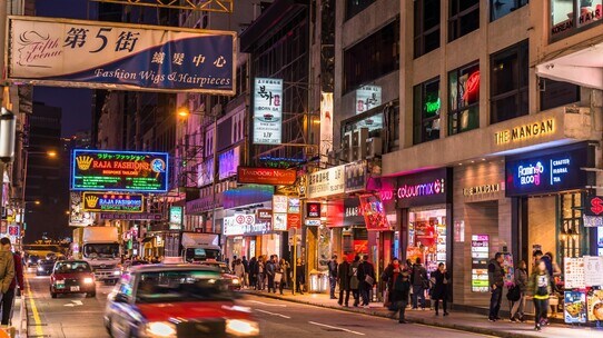 米国の求人件数が歴史的な高水準を維持。市場は香港ハンセン指数が5日ぶりに反落。今夜に控える米雇用統計に注目