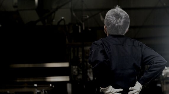 「ワテ、もう限界や」67歳・町工場社長の悔し涙。高齢従業員多数、後継者も見つからず…売却決意も、想定外の着地に「なにかの間違いでは？」【税理士が解説】