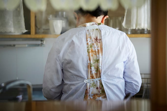 やっぱり手作りが一番！母さんに料理教えてもらいなよ…スーパーの惣菜を否定する夫の〈クソバイス〉にイラッとする35歳妻、「義母が放った一言」に拍手喝采だったワケ 