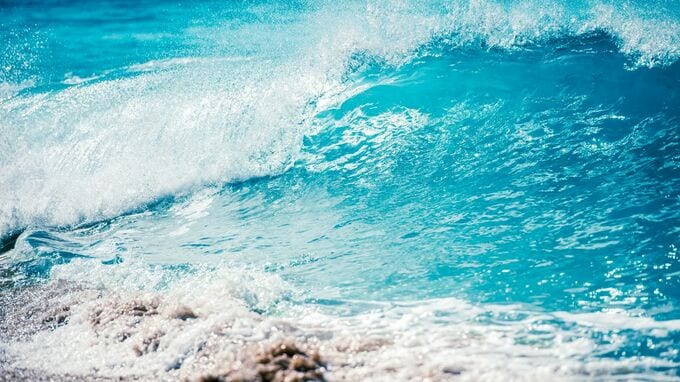 “常夏の楽園”ハワイの裏側に潜む危険―「津波・火山・ハリケーン」旅行者が知っておくべき「自然の脅威」