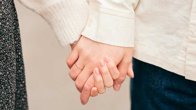 妻が逝去して「1,500万円の生命保険金」を受け取った夫、「相続税非課税」のつもりが数年後に追徴課税…「何かの間違いでは？」【税理士が解説】