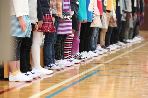 「社長に気に入られる社員になりたいです！」（拍手）