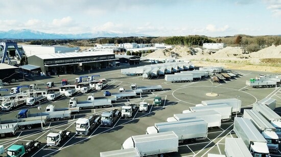 栃木県大田原市の東日本車両センター。