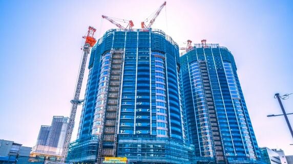 「双子のタワマン」が東京を変貌…由緒ある下町を刷新、未来都市へと進化する「湾岸エリア」の現在地