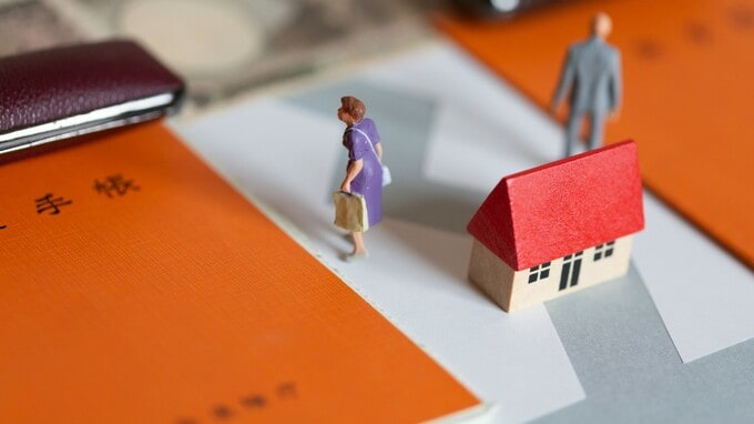 パパと離婚したから、あなたのところに行くわ…37歳の独身長女、64歳・専業主婦母の電話に戦慄した夜