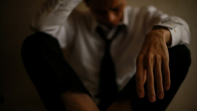 持病で「育児に参加できない」悩む30代男性を救った在宅透析【医師が解説】