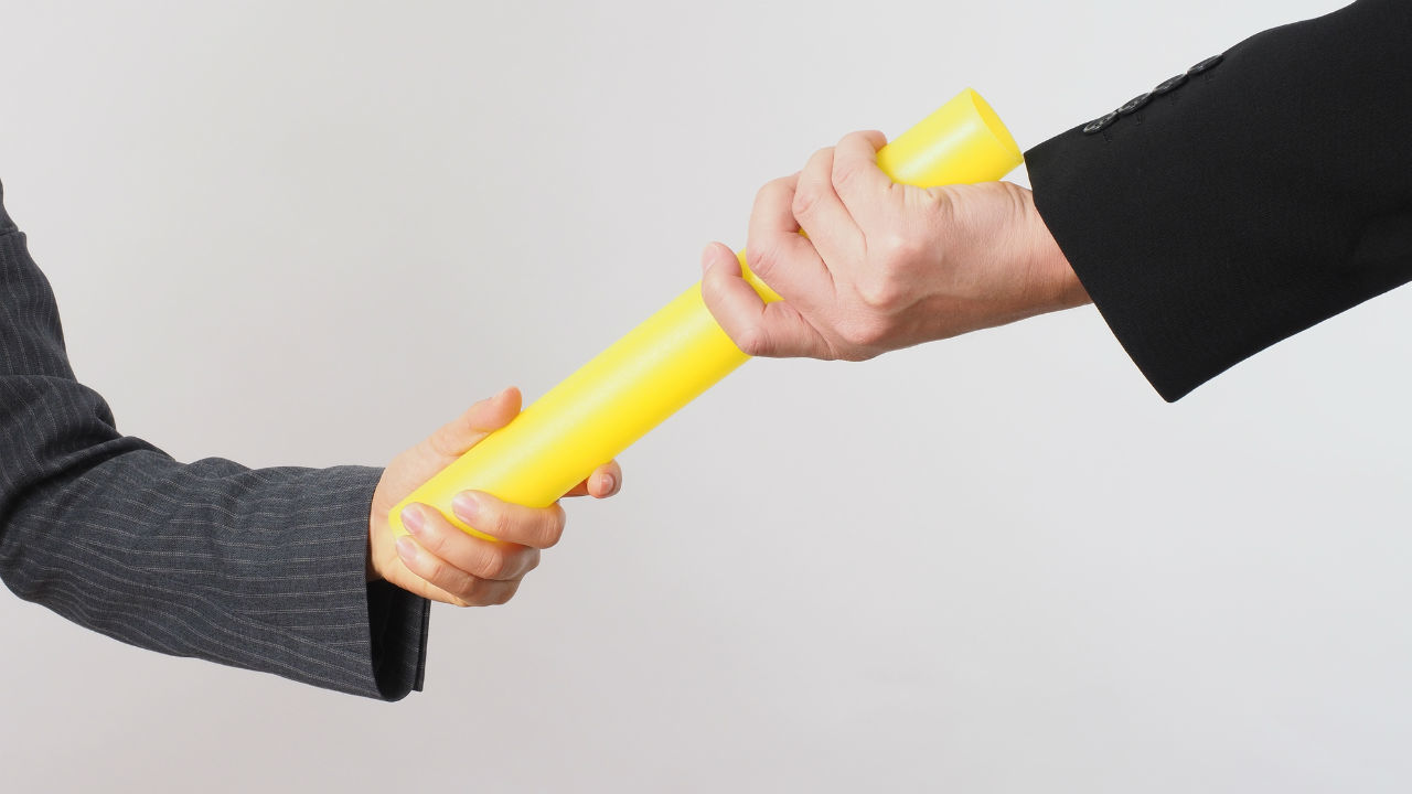 経営力を落とさずに病院を承継・・・どの程度の準備時間が必要?