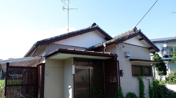 気づけば相続人が28人もいる！それでも〈70代女性〉が祖父名義の実家をどうしても売りたかった切実な事情【相続の専門家が解説】