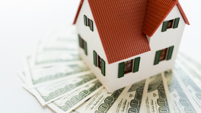 海外資産の管理・処分時にかかる税金とは？